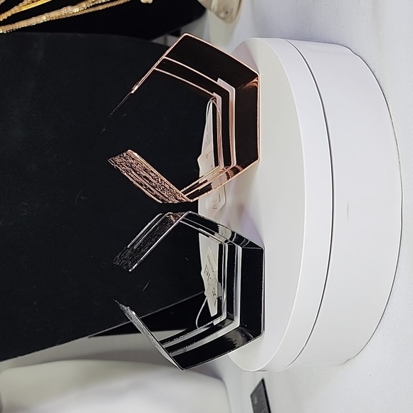 2) Gunmetal and Rose Gold Open Cuff Embossed Bracelet New - Picture 4 of 6